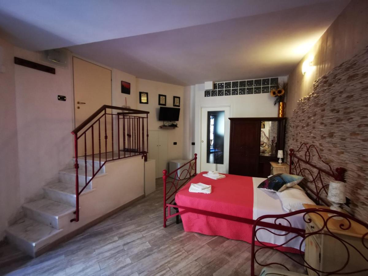 Michela Rooms ริโอมัจโจเร ภายนอก รูปภาพ