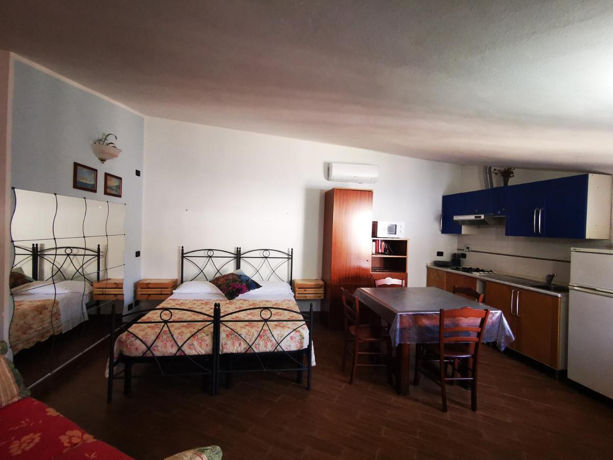 Michela Rooms ริโอมัจโจเร ภายนอก รูปภาพ